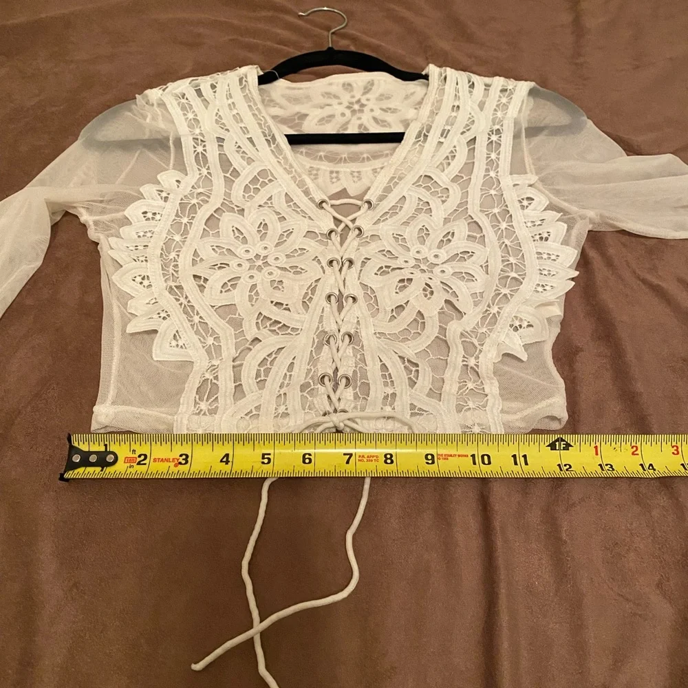 Vintage Lace and MeshTie up Top/Over-jacket Size Small. Boho and Feminine, EUC - Picture 16 of 16